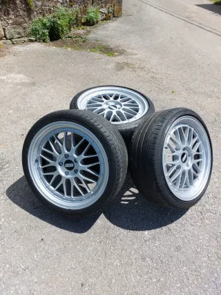 Llantas BBS LM R19 5x112 pulgadas vendo o cambio