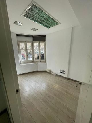 Oficina en alquiler en Ruiseñores en Zaragoza