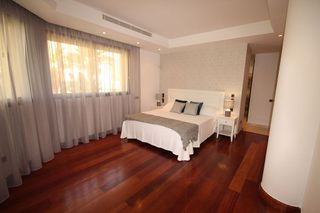 Dúplex en alquiler en Puerto Banús en Marbella