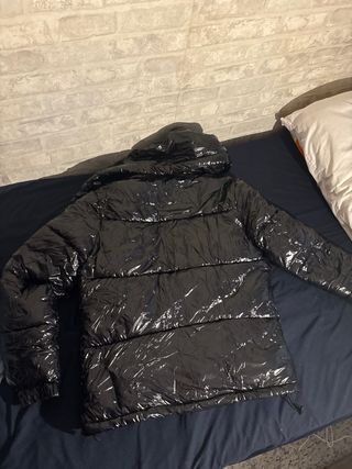 Chaqueta Moncler Negra Brillante