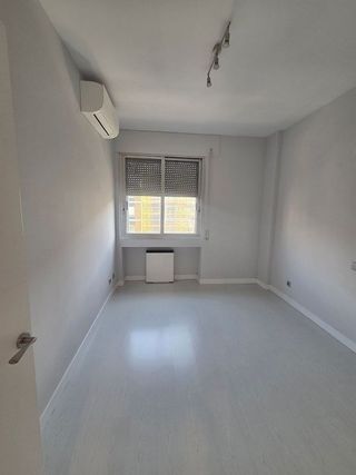 Piso en alquiler en Castillejos en Madrid