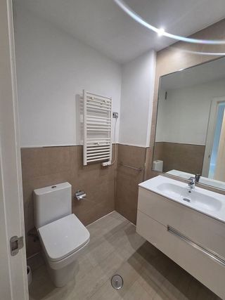 Piso en alquiler en Castillejos en Madrid