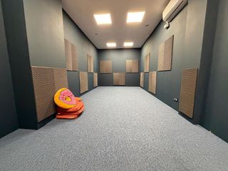 Oficina en alquiler en La Carrasca en Valencia