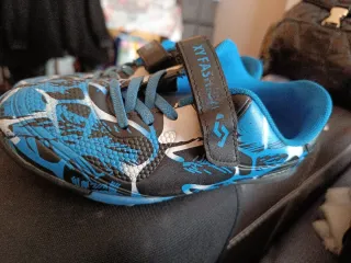 Zapatos Fútbol Niños Talla 36