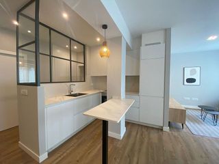 Piso en alquiler en Zona de Plaza de Barcelos en Pontevedra