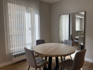 Piso en alquiler en Zona de Plaza de Barcelos en Pontevedra