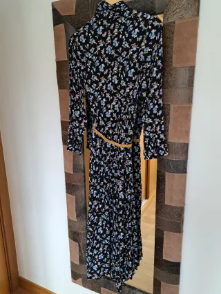 Vestido largo floral negro