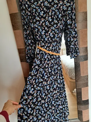 Vestido largo floral negro