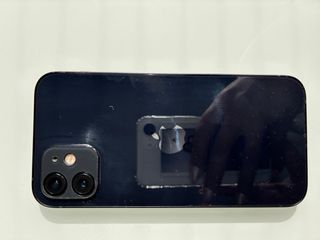 iPhone 12 128GB Negro con caja y cargador