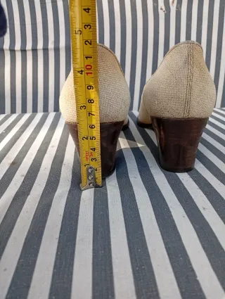 Décolleté Church's tela e pelle beige