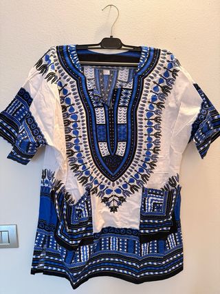 Lotto 2 camicie e top taglia unica