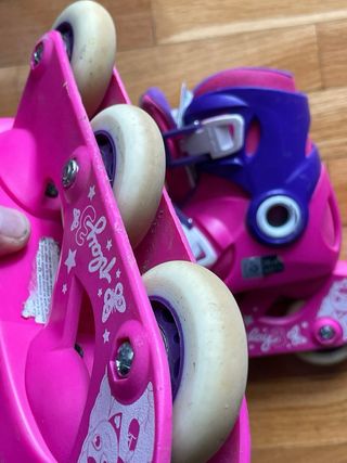 Patines niña talla 26-28 .