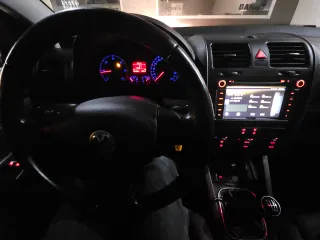 Volkswagen Golf 2006