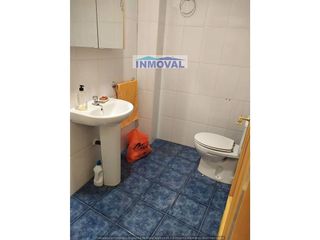 Local comercial en venta en Valdepeñas