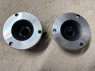 Subwoofer MTX, 2 Medios Kipus, 2 Supertweeters SLP