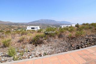 Terreno en venta en Calahonda en Mijas