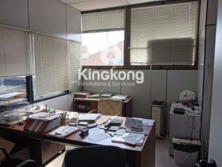 Nave industrial en venta en Zona Industrial en Alcobendas