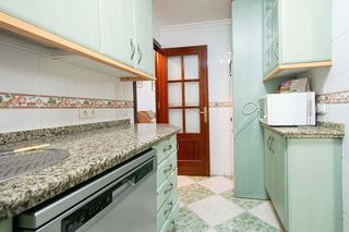 Piso en venta en Tres Huertas - El Torrejón - El Cerezo en Sevilla