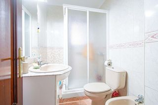 Piso en venta en Tres Huertas - El Torrejón - El Cerezo en Sevilla