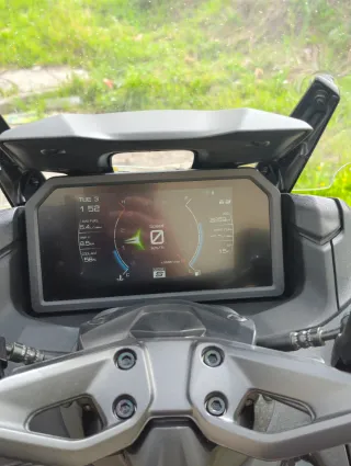 Yamaha Tmax 560 tech