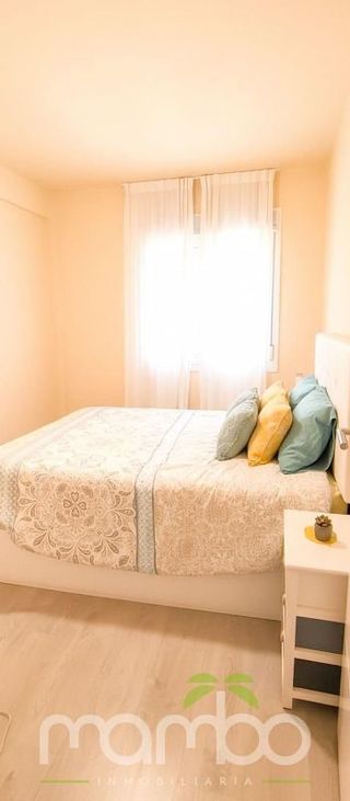 Piso en venta en Parque Ayala - Jardín de la Abadía - Huelín en Málaga