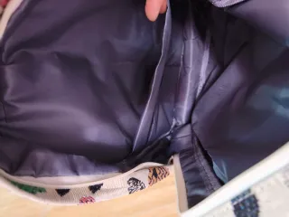 Mochila de tela con estampado floral