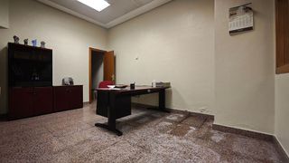 Local comercial en venta en El Llano en Gijón