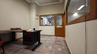 Local comercial en venta en El Llano en Gijón