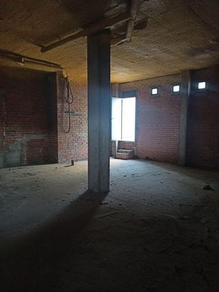 Local comercial en venta en Universidad en Ávila