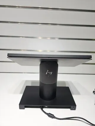 HP TPV 8GB 256GB  i5