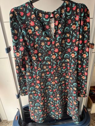 Vestido Springfield floral manga larga Talla L o M