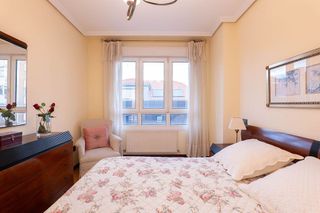 Piso en venta en Natahoyo en Gijón