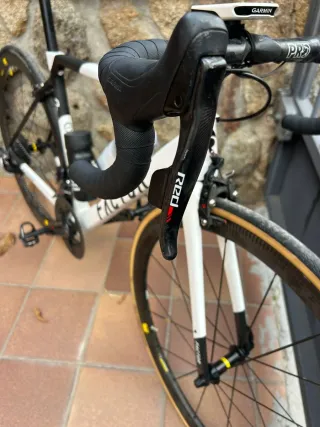 Bicicleta de carretera Factor O2