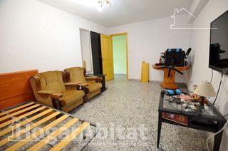 Piso en venta en Carolinas Bajas en Alicante