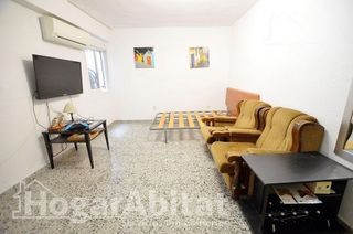 Piso en venta en Carolinas Bajas en Alicante