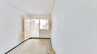 Piso en venta en En Corts en Valencia