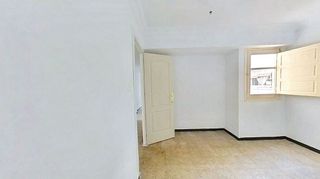 Piso en venta en En Corts en Valencia