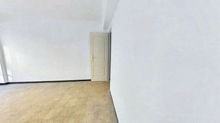 Piso en venta en En Corts en Valencia