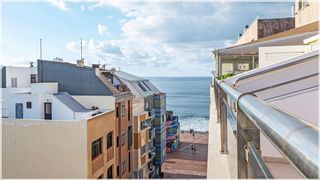 Ático en venta en Guanarteme en Palmas de Gran Canaria(Las)