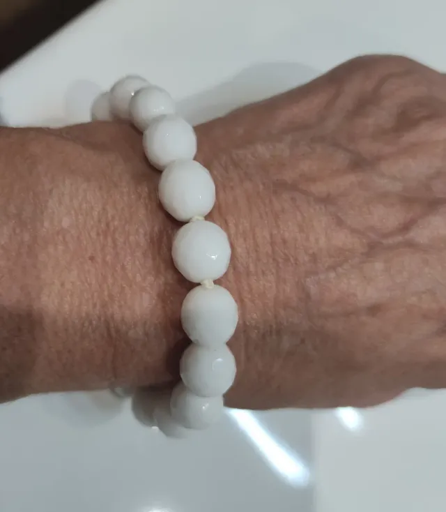 Collar y pulseras de ámbar y cristal