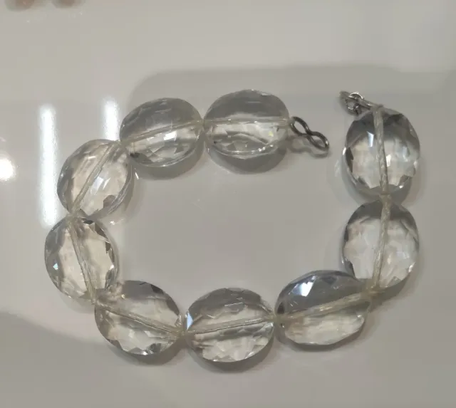 Collar y pulseras de ámbar y cristal