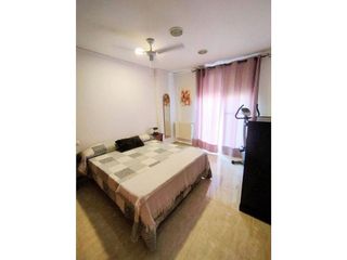 Casa adosada en alquiler en Náquera