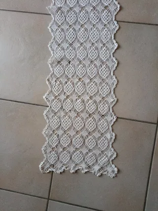 Runner da Tavola Bianco Lavorato a Mano