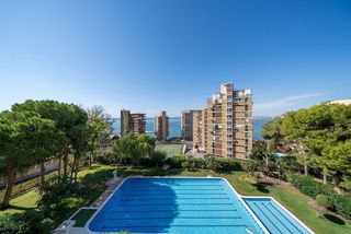 Piso en venta en Albufereta en Alicante