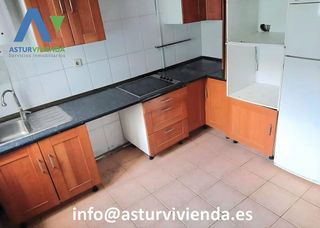 Piso en venta en Tenderina Alta - Fozaneldi en Oviedo