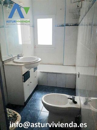 Piso en venta en Tenderina Alta - Fozaneldi en Oviedo