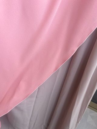 Vestido de graduación rosa nude