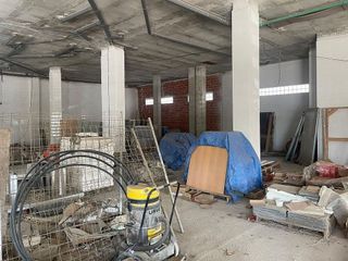 Local comercial en venta en Santa Rita en Paterna