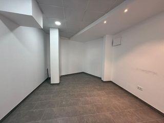 Local comercial en alquiler en Celrà