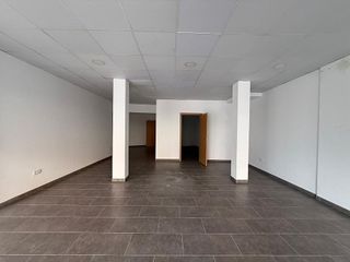 Local comercial en alquiler en Celrà